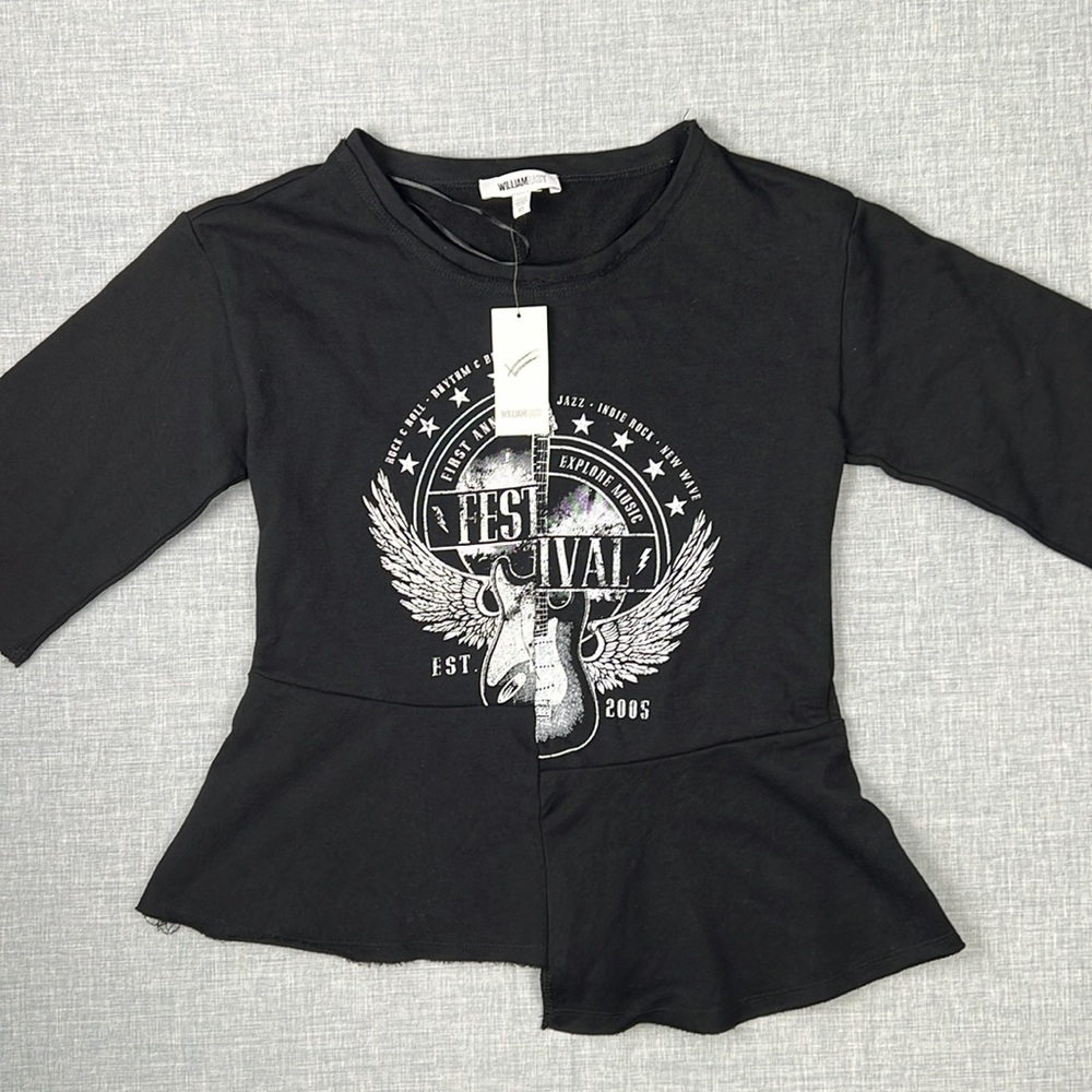William Rast Black & White Offset Graphic Sweatshirt Tee Juniors Size XS - Picture 2 of 7